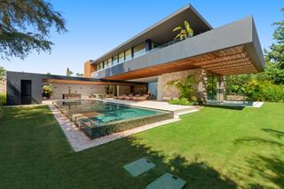 Casa a Turin-nva andalucia aloha 3. Villa contemporánea de 6 dormitorios en comunidad cerrada  parce