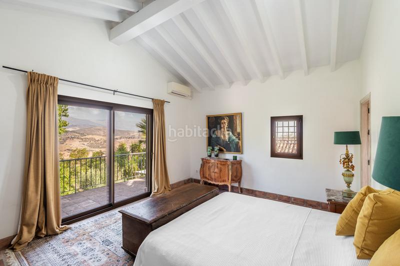 Foto 8a4b2e3d-2349-4623-81c4-22e52375be9c. Haus mit parking pool in Comares