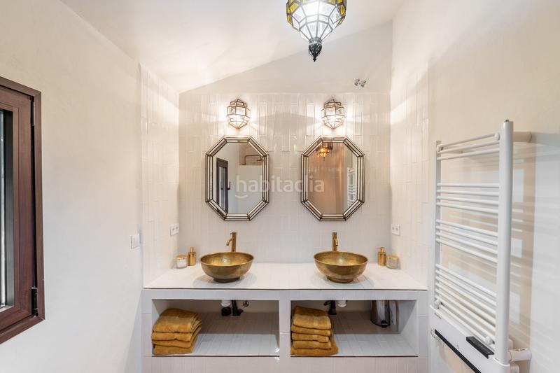 Foto a69abdfc-2b57-4cb7-8219-3639f6420876. Haus mit parking pool in Comares