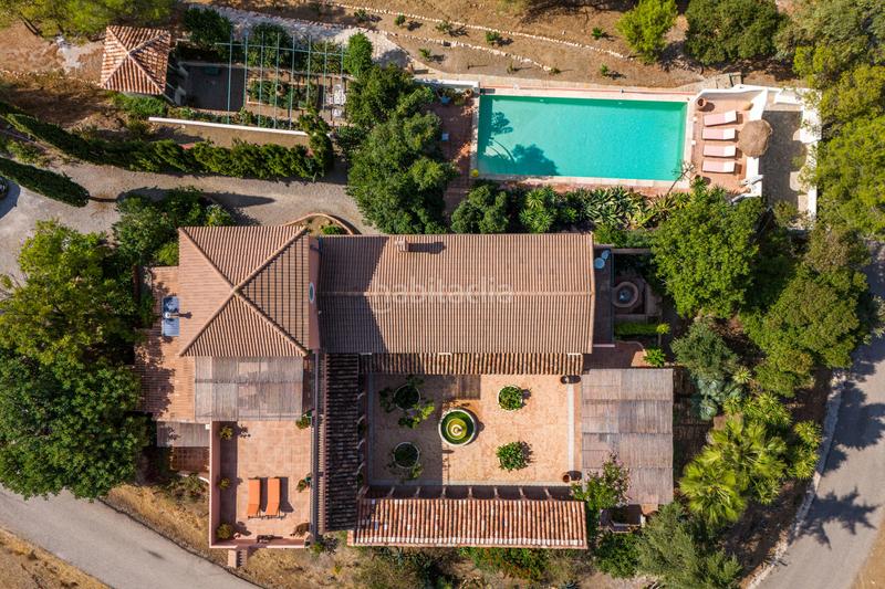 Foto f14f8ef0-8f10-4499-b5cc-60ebfd2a1f31. Haus mit parking pool in Comares