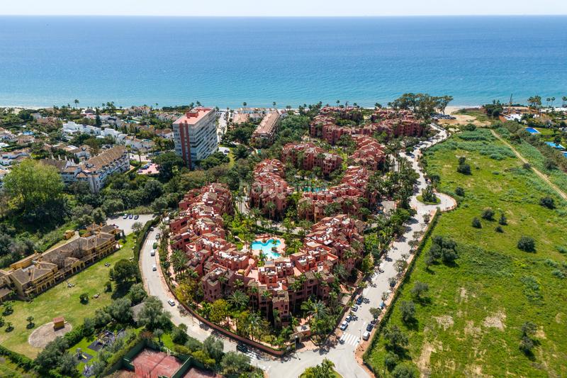 Foto f9116fb1-eda2-4022-be60-906f8d8b6ada. Lloguer apartament amb aparcament piscina a Las Chapas - Alicate Playa Marbella