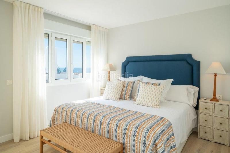 Foto 2581b01e-428d-45a2-9502-ab0e347a938e. Alquiler ático  dúplex de lujo con vistas al mar playas del duque, Puerto Banús en Marbella