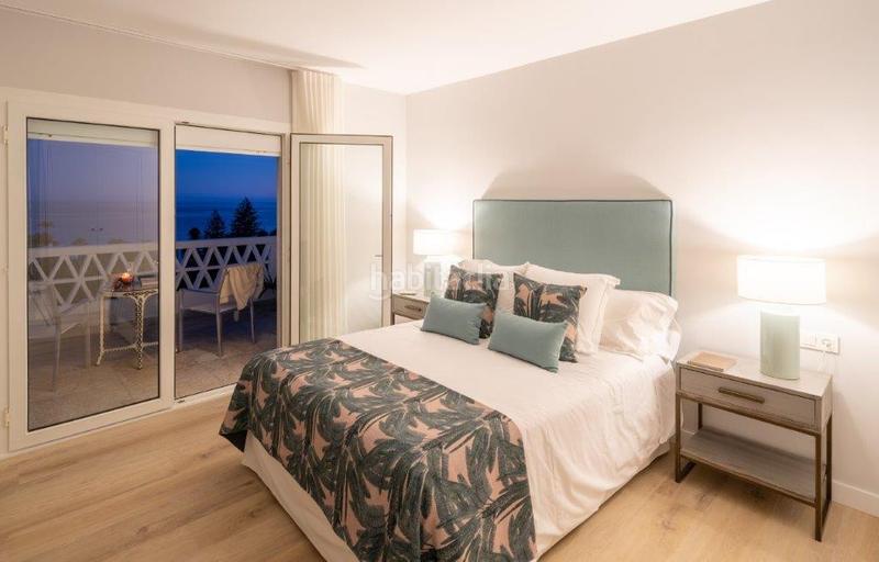 Foto 5cc1b6ed-d81a-4719-8c10-eca7818eaaa7. Alquiler ático  dúplex de lujo con vistas al mar playas del duque, Puerto Banús en Marbella