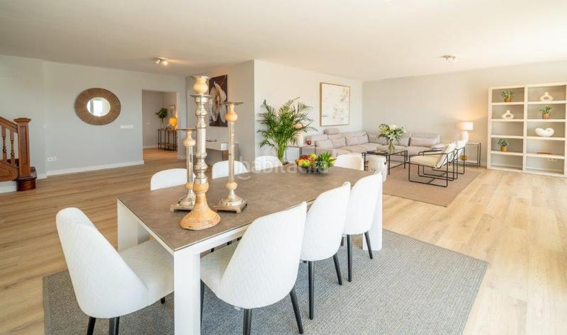 Foto 9140dbe8-ad25-4dda-868b-16fb03b4fd57. Lloguer àtic a Puerto Banús Marbella