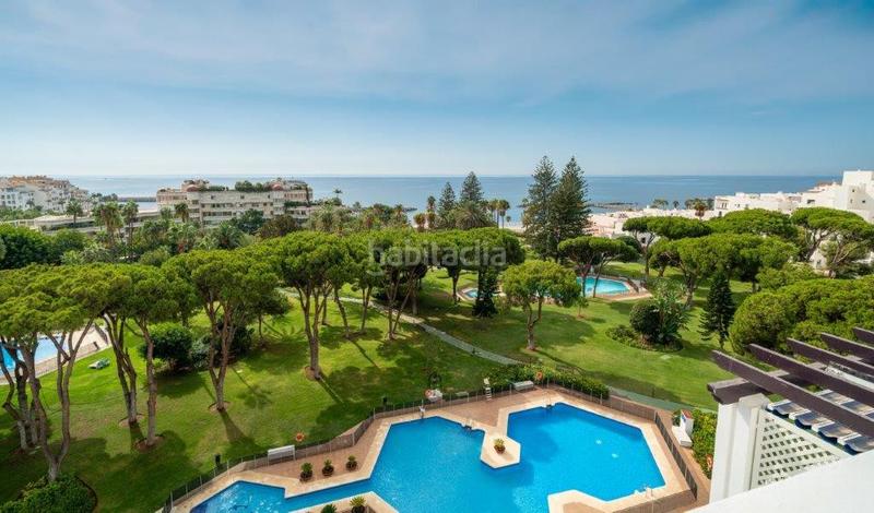 Foto 908ecac2-7014-4403-be4d-c0ba79a16818. Location attique dans Puerto Banús Marbella