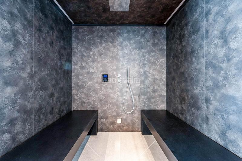 Foto 6d6cd3b4-9b8c-41d4-b3f2-7bc77cfbdd29. Casa a paraiso el 448 a El Paraíso Benahavís