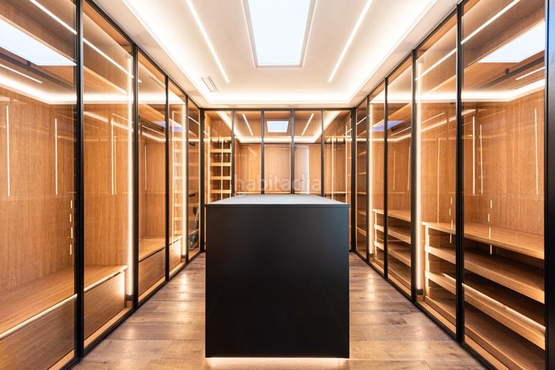 Foto b555a70f-fba3-4c99-b097-6f3eb1ac00dd. Casa a paraiso el 448 a El Paraíso Benahavís