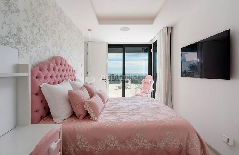 Foto ef8d5d97-e93d-4bfb-a524-16958d65c3d7. Casa a paraiso el 448 a El Paraíso Benahavís