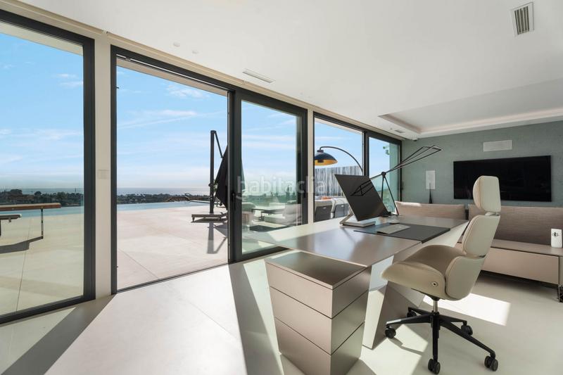 Foto fd467702-925d-4951-a4db-fc7f01f7654e. Casa a paraiso el 448 a El Paraíso Benahavís