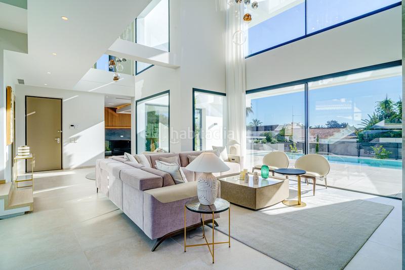 Foto 013e4276-1443-4a13-a162-d343c88da271. Haus mit parking pool in Marbesa Marbella