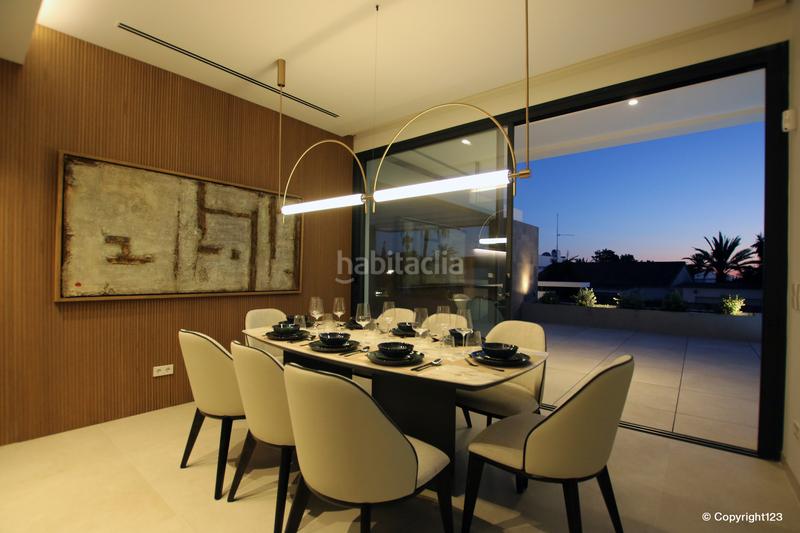 Foto 62918beb-380c-47d9-9bad-44f7ad880df1. Haus mit parking pool in Marbesa Marbella