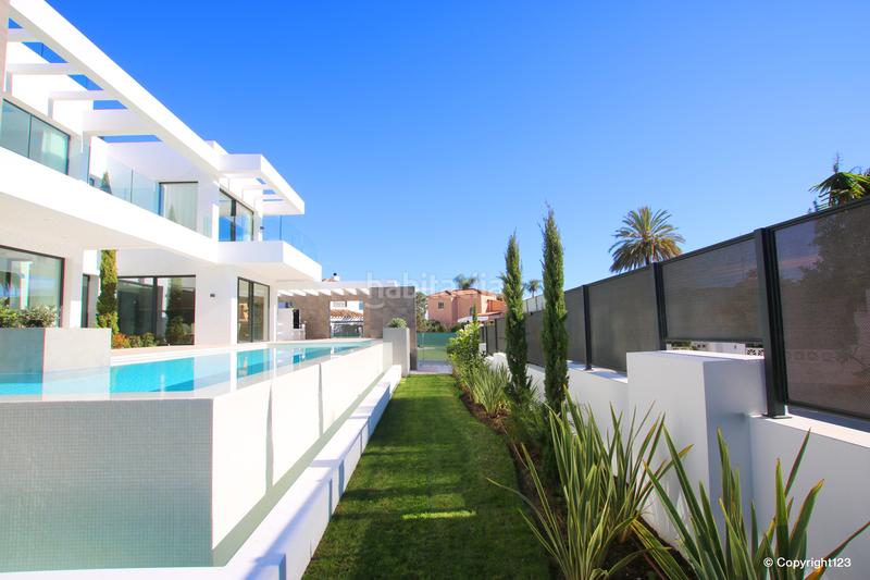 Foto b8a75d27-3317-406b-b48c-e816348b7126. Haus mit parking pool in Marbesa Marbella
