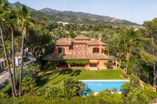Casa a Sierra Blanca. Light house  altos reales, marbella golden mile