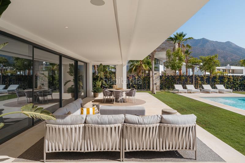 Foto c11f321b-83f2-467a-8c39-2879fb063eab. Casa villa de lujo llave en mano con vistas panorámicas al mar y la montaña milla de oro en Marbella