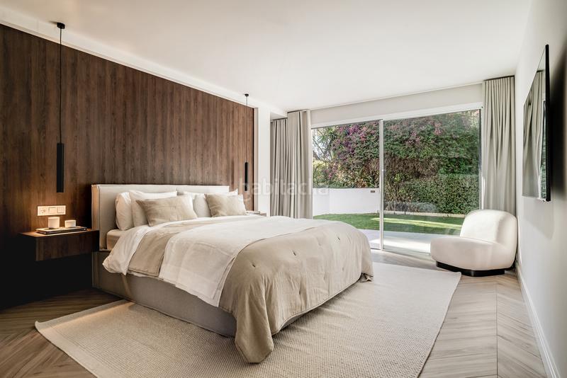 Foto a6c3b3b5-96c3-48c4-9bc4-e5f7e705191b. Planta baja apartamento único en planta baja con jardín privado y cocina exterior milla de oro, en Marbella