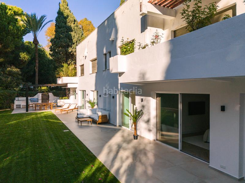 Foto a7c9b9bd-e18d-4693-b503-d48f1a6bfe87. Planta baja apartamento único en planta baja con jardín privado y cocina exterior milla de oro, en Marbella