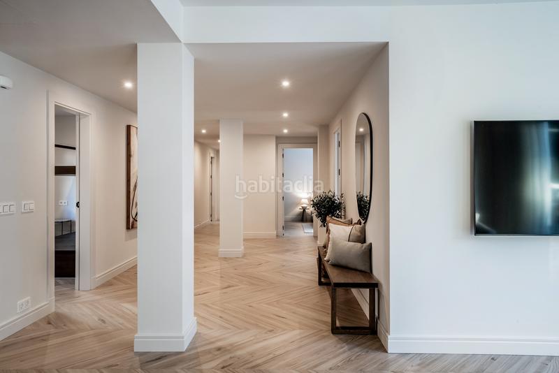Foto f775289a-68f5-4721-a432-a1e91d7afe9e. Planta baja apartamento único en planta baja con jardín privado y cocina exterior milla de oro, en Marbella