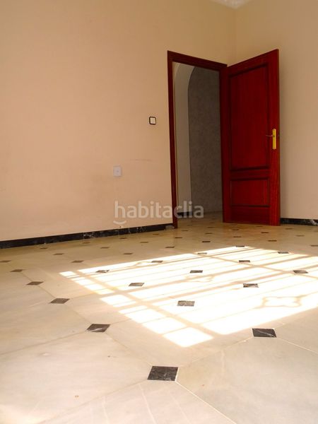 Foto a4c8df07-478c-4e4e-ab58-a7ebb7a0d53c. Casa amb calefacció a Umbrete