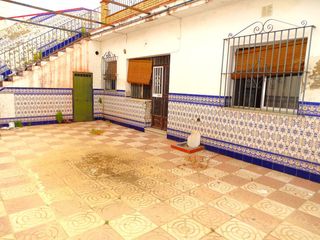Casa  Domingo martinez. Casa en venta en los pintores, 3 dormitorios.