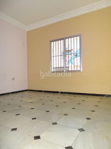 Foto f78b9457-98fa-43e1-8667-911ef263dbef. Casa amb calefacció a Umbrete