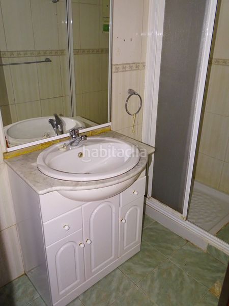 Foto 20d83573-1516-4450-a27b-71e11ec2dc52. Pis amb calefacció a Centro Tomares