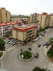 Etagenwohnung  Juan carlos i j. Piso en venta en nueva sevilla, 3 dormitorios.