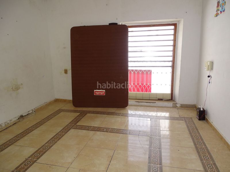 Foto 0ce6b891-c9e7-41b0-9c4c-30d3ddacc97b. Casa amb calefacció a Alcalá del Río