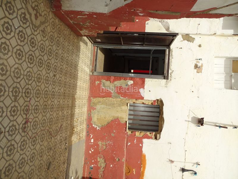 Foto 8cb4b99e-6b27-4f43-87ae-2e26b80459cf. Casa amb calefacció a Alcalá del Río