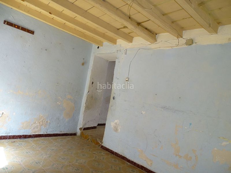 Foto b8f55854-5e3a-47a8-b87e-4f4bb2fc1d17. Casa amb calefacció a Alcalá del Río