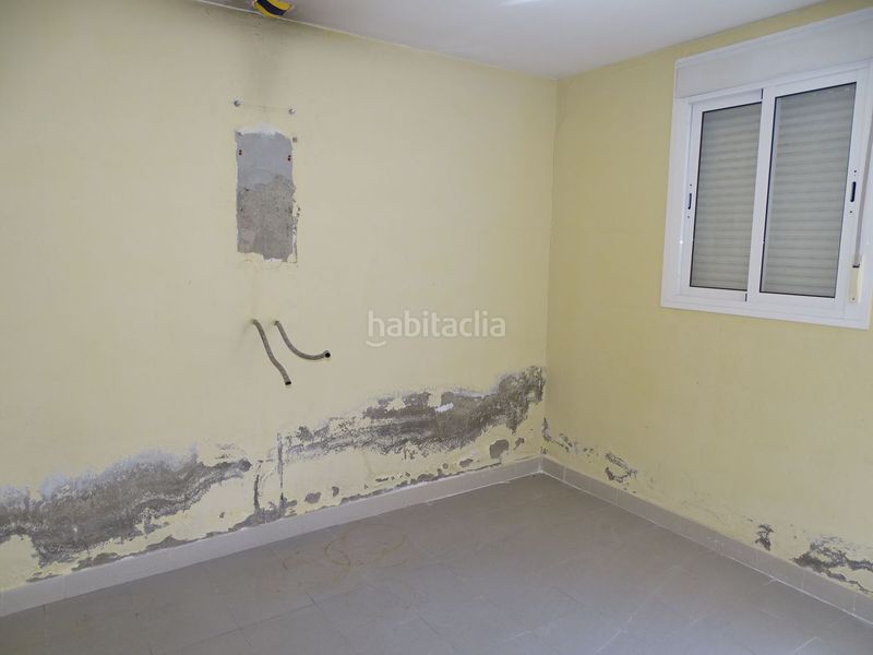 Foto 196f092e-a3b2-4d3f-b167-1839c3e9d167. Casa amb calefacció aparcament a Las Torres - Constelaciones Utrera