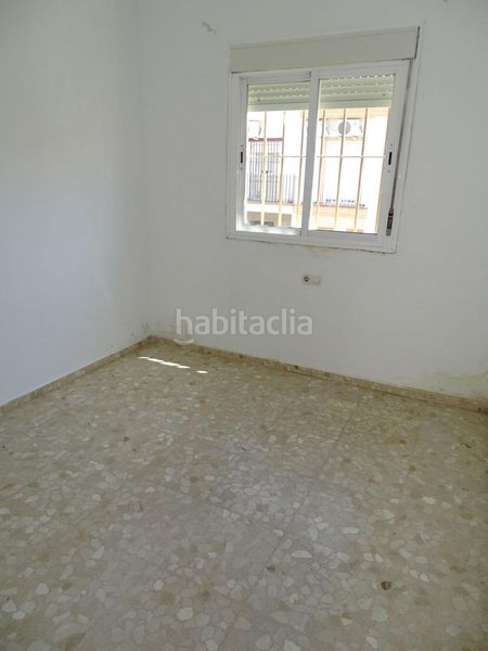 Foto 93547e3a-930a-4698-918e-f166b4739b77. Casa amb calefacció aparcament a Las Torres - Constelaciones Utrera