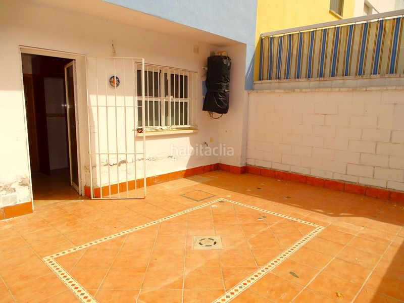 Foto 34af647e-9eec-41b7-b972-5e70fb51c75a. Maison avec chauffage parking dans Gerena