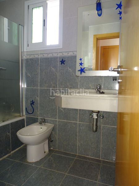 Foto b8db4d6c-3ca7-419f-a313-3fa8acabfc71. Maison avec chauffage parking dans Gerena