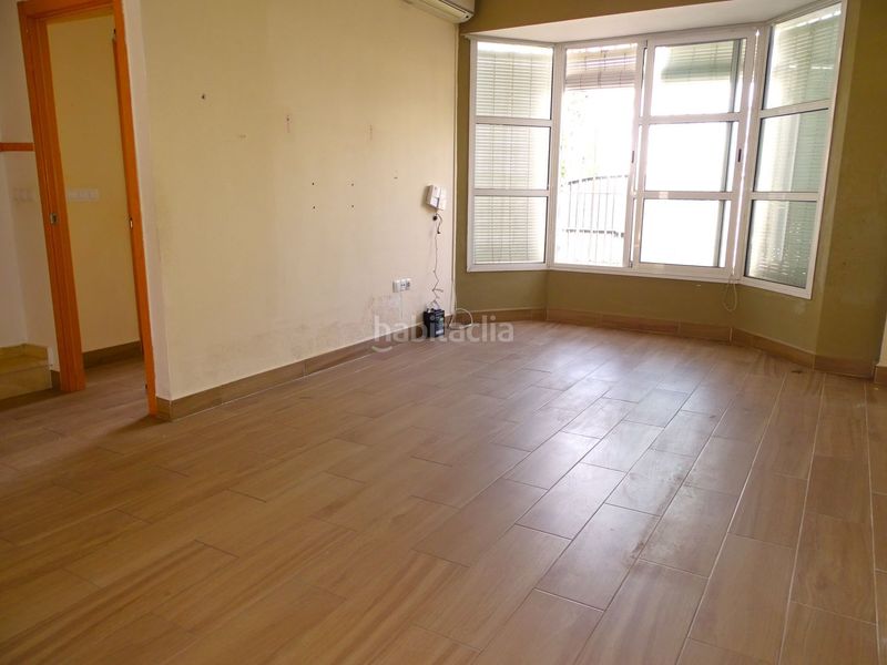 Foto b8f762ac-9236-465f-8995-d72b536587c4. Maison avec chauffage parking dans Gerena
