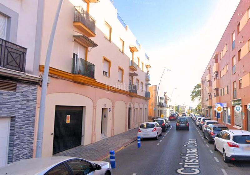 Foto 1fe608c0-ae86-4451-adb1-722ff1c7284b. Parking voiture dans cristobal colon 19 dans Centro - Doña Mercedes Dos Hermanas