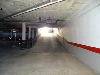 Aparcament cotxe a Velazquez 11. Garaje en venta en la polvora.
