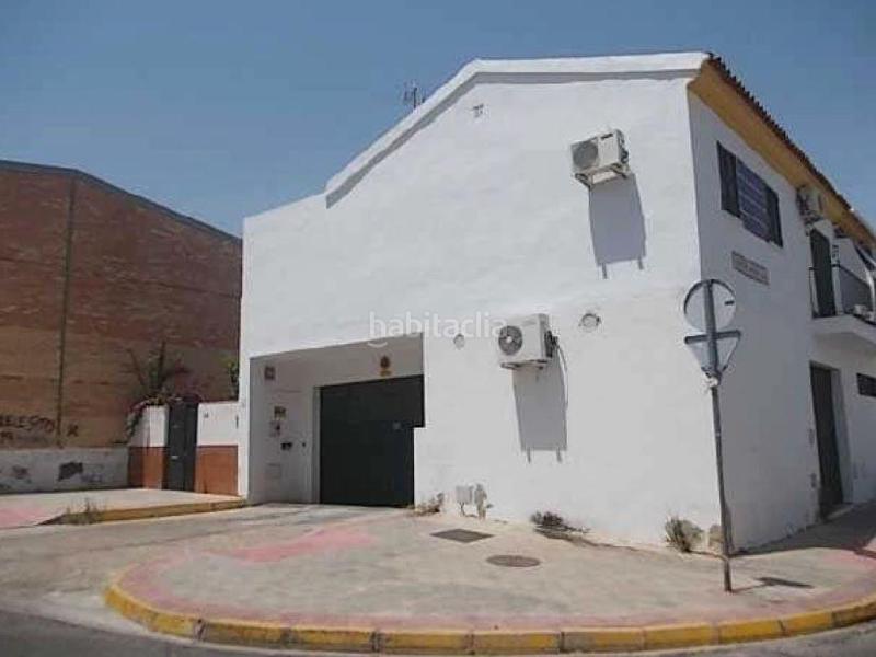 Foto 3e746ba7-cc43-4fdf-8d0f-f19e85c53286. Autoparkplatz in pintor amalio garcia del 1 in Vista Azul - Consolación Dos Hermanas