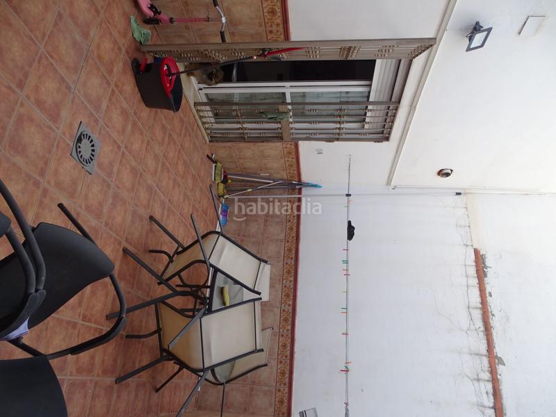 Foto d0606fe1-a1d5-484c-a2f5-30cf0115db6a. Haus mit heizung parking in Centro - Doña Mercedes Dos Hermanas