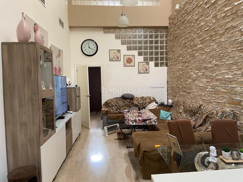 Foto ffaa20ca-d45b-4b8e-821b-9903a557967f. Haus mit heizung parking in Centro - Doña Mercedes Dos Hermanas