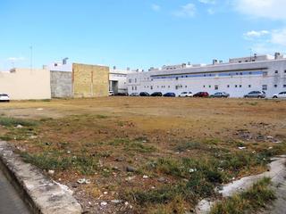 Terrain résidentiel à Escapulario 17. Terreno urbano en venta en amate  padre pío  palmete.