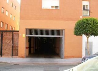 Aparcament cotxe a Pio baroja 1. Garaje en venta en arco norte.