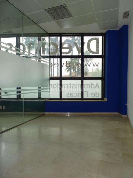 Foto dd2ace12-6b21-48c2-9bb8-36cc635af14f. Bureau avec chauffage dans Arco Norte - Avda España Dos Hermanas