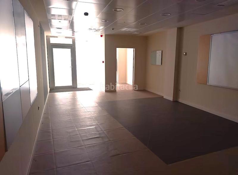 Foto 888960b9-1ec4-4235-80d7-aa7c32fe4129. Business premise in canonigo 62 in El Arenal - La Pólvora Dos Hermanas