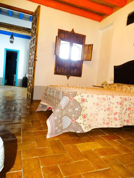 Foto 0e6f928c-b12a-427e-86ab-8214f5503498. Casa  en venta en centro, 6 dormitorios. en Carmona