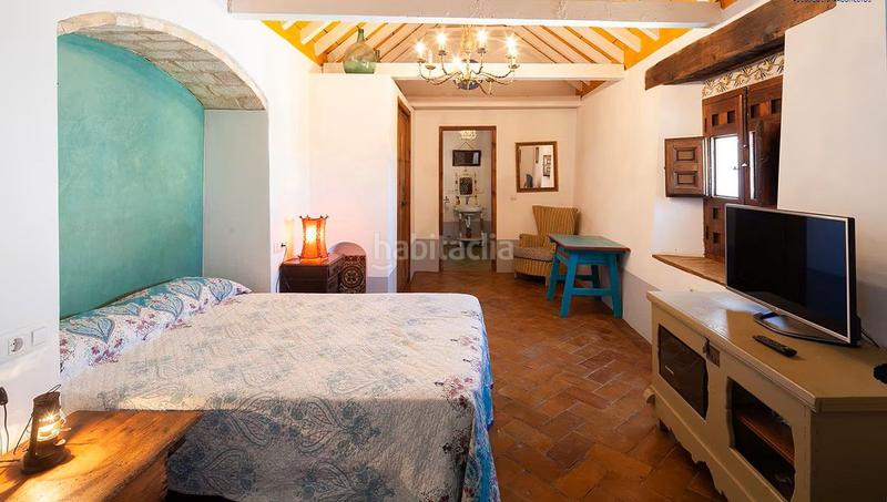 Foto d82c0937-07b6-4dd5-bef5-6575c03e596d. Casa  en venta en centro, 6 dormitorios. en Carmona