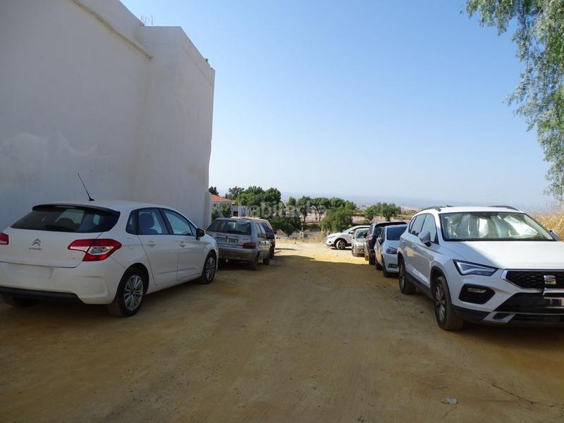 Foto dc73de75-8834-48f2-be5f-1327596c2778. Casa  en venta en centro, 6 dormitorios. en Carmona