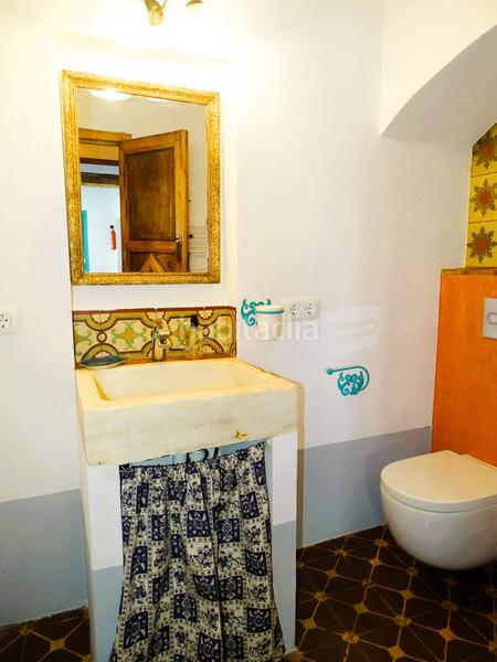 Foto e4f587e5-0b97-4e87-a4c5-1086c56ed206. Casa  en venta en centro, 6 dormitorios. en Carmona