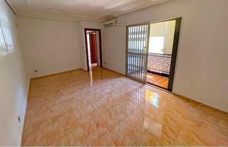 Pis  Fogoneros. Piso en venta en pino montano  oficios  mares, 3 dormitorios.