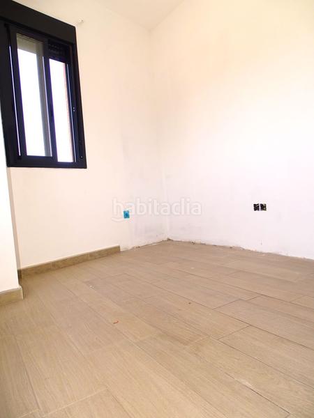 Foto a9ce3117-6c17-4782-acdb-d9d02a2dc347. Flat with heating in La Plata Sevilla