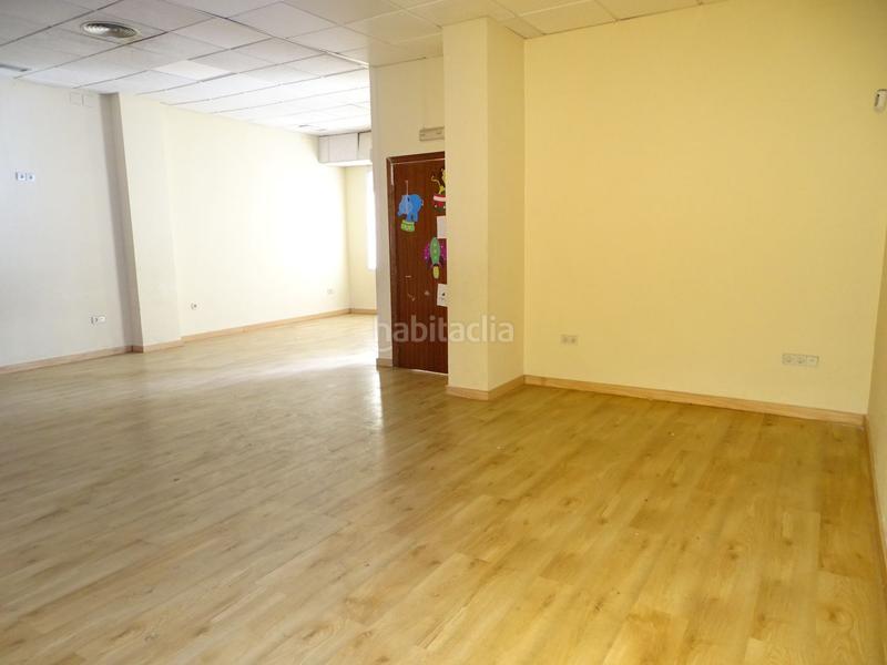Foto 1c641a29-1a90-4ee5-9934-eab5810f0cee. Local comercial en san jose de calasanz 13 local com. en venta , 3 despachos. en Montequinto